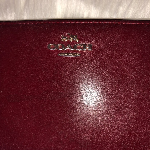 COACH Burgundy Leather Wallet - Picture 2 of 6